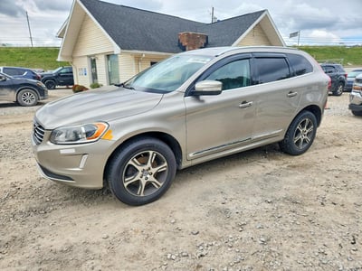 YV4902RC0F2****** 2015 Volvo XC60