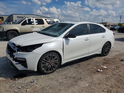 3KPF44AC8ME****** 2021 Kia Forte