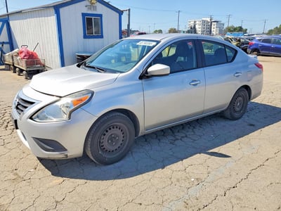 2015 Nissan Versa