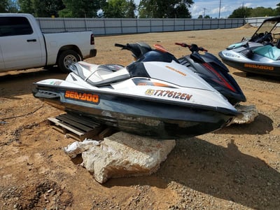 YDV3112***** 2010 Sea-Doo Gti 130
