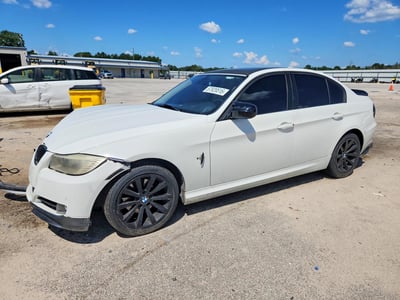 WBAPH7G59BN****** 2011 BMW 3 Series