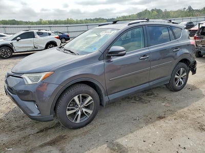 JTMRFREV3GJ****** 2016 Toyota RAV4