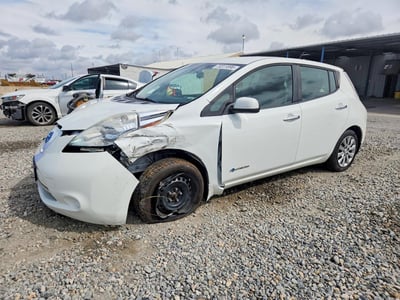1N4AZ0CP9FC****** 2015 Nissan Leaf