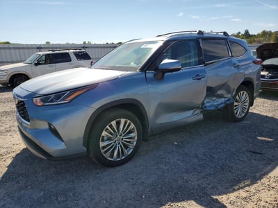 5TDEBRCH9RS****** 2024 Toyota Highlander Hybrid