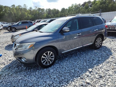 5N1AR2MMXGC****** 2016 Nissan Pathfinder