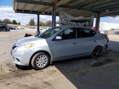 3N1CN7AP0EL****** 2014 Nissan Versa