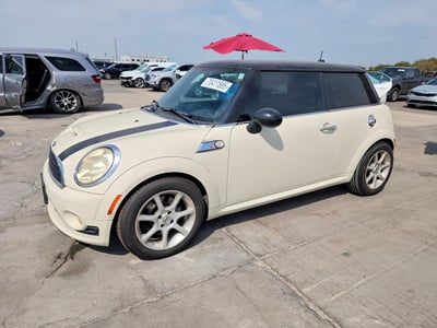 WMWMF7C53AT****** 2010 MINI Cooper
