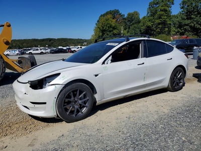 5YJ3E1EB8NF****** 2022 Tesla Model 3