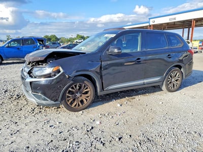 JA4AD3A38JZ****** 2018 Mitsubishi Outlander