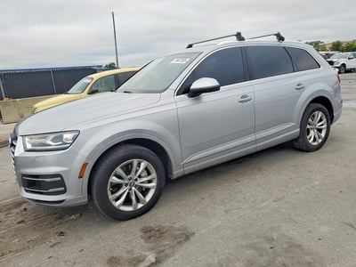 WA1AHAF71HD****** 2017 Audi Q7