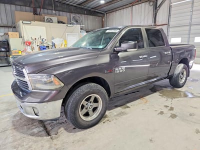 1C6RR7LM9FS****** 2015 RAM 1500