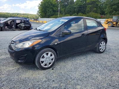 JM1DE1KYXE0****** 2014 Mazda 2