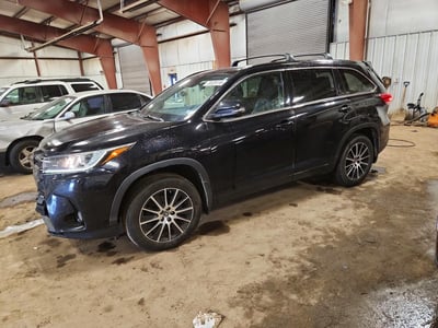 5TDJZRFH0JS****** 2018 Toyota Highlander