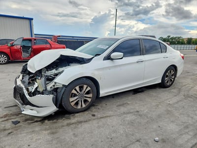 1HGCR2F34DA****** 2013 Honda Accord