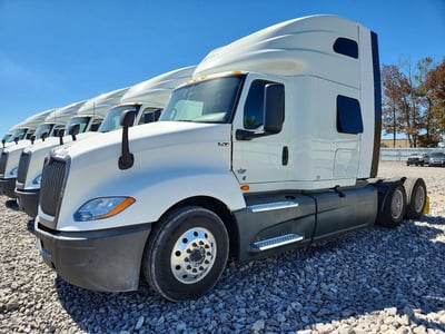 3HSDZAPR2NN****** 2022 International LT625