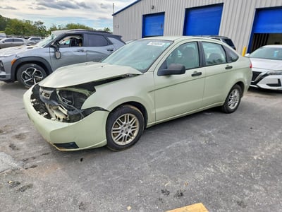 1FAHP3FN3AW****** 2010 Ford Focus