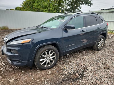1C4PJMDX0JD****** 2018 Jeep Cherokee
