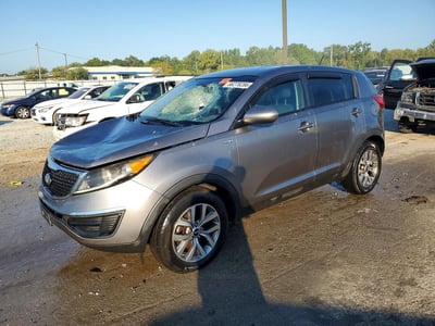 KNDPBCAC1G7****** 2016 Kia Sportage