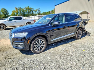 WA1VAAF76HD****** 2017 Audi Q7