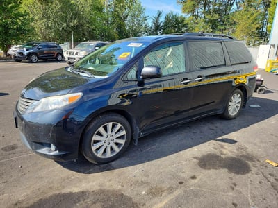 5TDDK3DC0DS****** 2013 Toyota Sienna