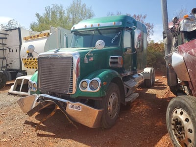 3ALXFBCG4FD****** 2015 Freightliner Coronado 132 Glider