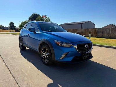 JM1DKFC78H0****** 2017 Mazda CX-3