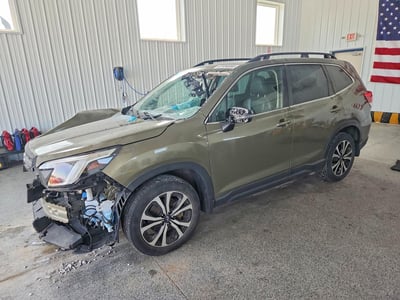 JF2SKAPC1NH****** 2022 Subaru Forester
