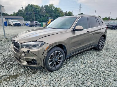 5UXKR0C35H0****** 2017 BMW X5