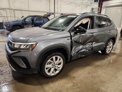 3VVAX7B28PM****** 2023 Volkswagen Taos