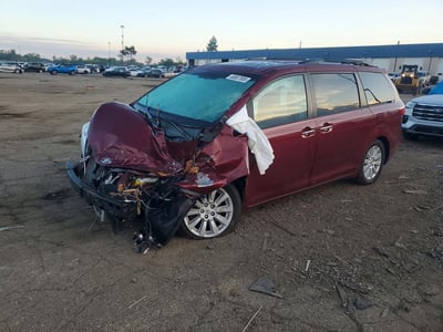 5TDDK3DC2FS****** 2015 Toyota Sienna