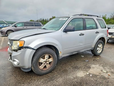 1FMCU0C74AK****** 2010 Ford Escape