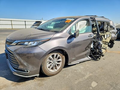 5TDJRKEC5MS****** 2021 Toyota Sienna