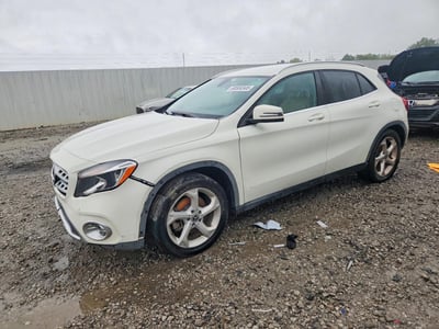 WDCTG4EB2JJ****** 2018 Mercedes-Benz GLA-Class