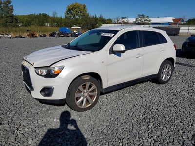 4A4AP3AU0FE****** 2015 Mitsubishi Outlander