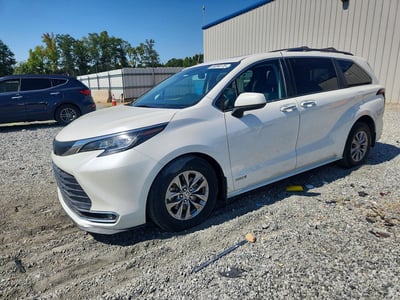 5TDYRKEC9MS****** 2021 Toyota Sienna