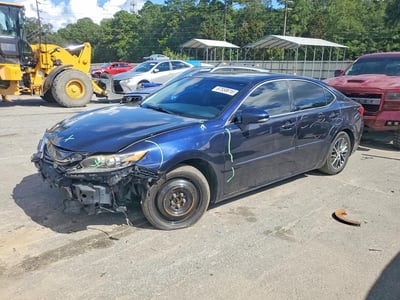 2016 Lexus ES