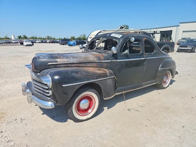 899A229**** 1948 Ford 2 Door Coupe