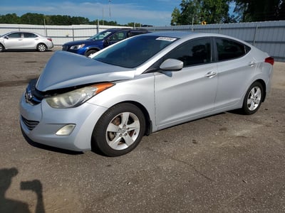5NPDH4AE3DH****** 2013 Hyundai Elantra
