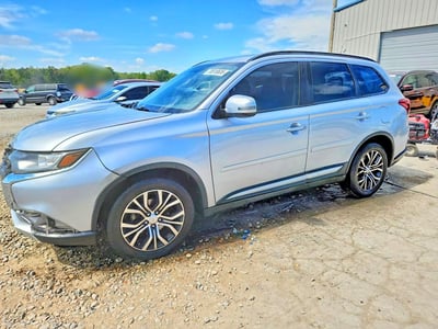 JA4AD3A34GZ****** 2016 Mitsubishi Outlander