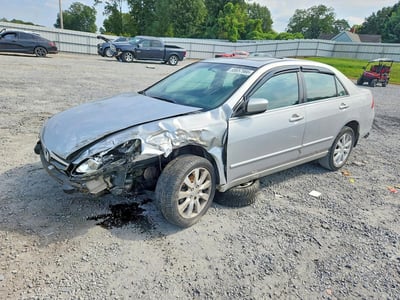 1HGCM66566A****** 2006 Honda Accord