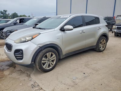 KNDPMCAC0H7****** 2017 Kia Sportage