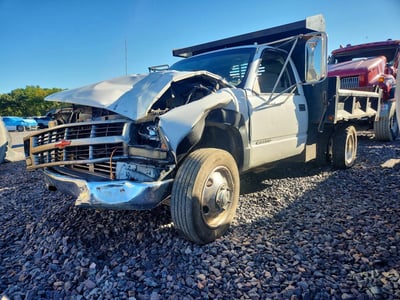 1GBKC34FXYF****** 2000 Chevrolet C3500