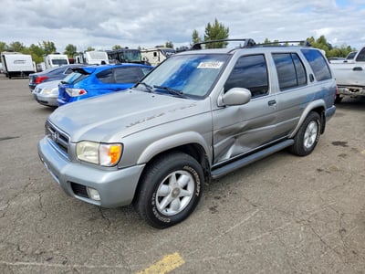 JN8AR07Y4YW****** 2000 Nissan Pathfinder