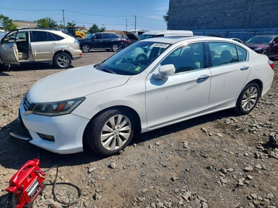 1HGCR3F8XFA****** 2015 Honda Accord