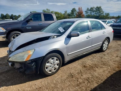 1HGCM56334A****** 2004 Honda Accord