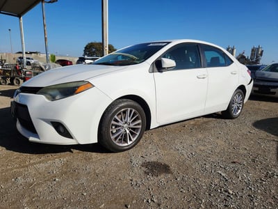 5YFBURHE1EP****** 2014 Toyota Corolla