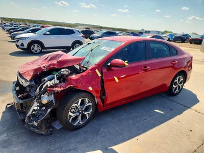 3KPF24AD5KE****** 2019 Kia Forte