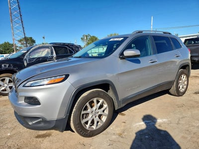 1C4PJMCS1FW****** 2015 Jeep Cherokee