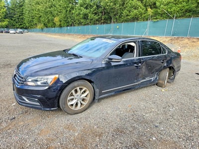1VWAT7A3XHC****** 2017 Volkswagen Passat