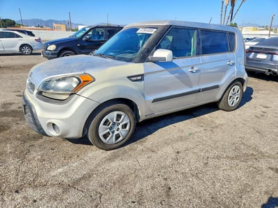 KNDJT2A50C7****** 2012 Kia Soul